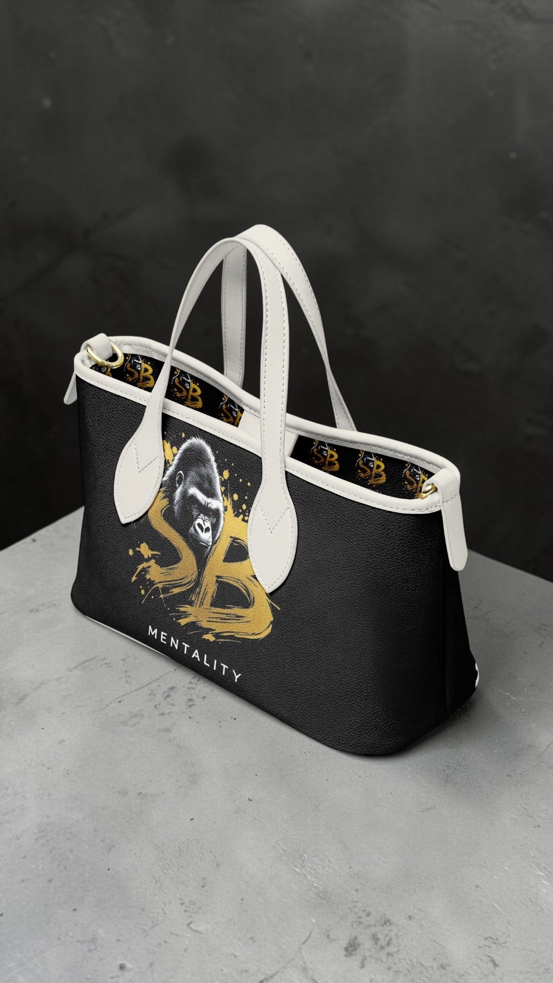 SBM Tote Action