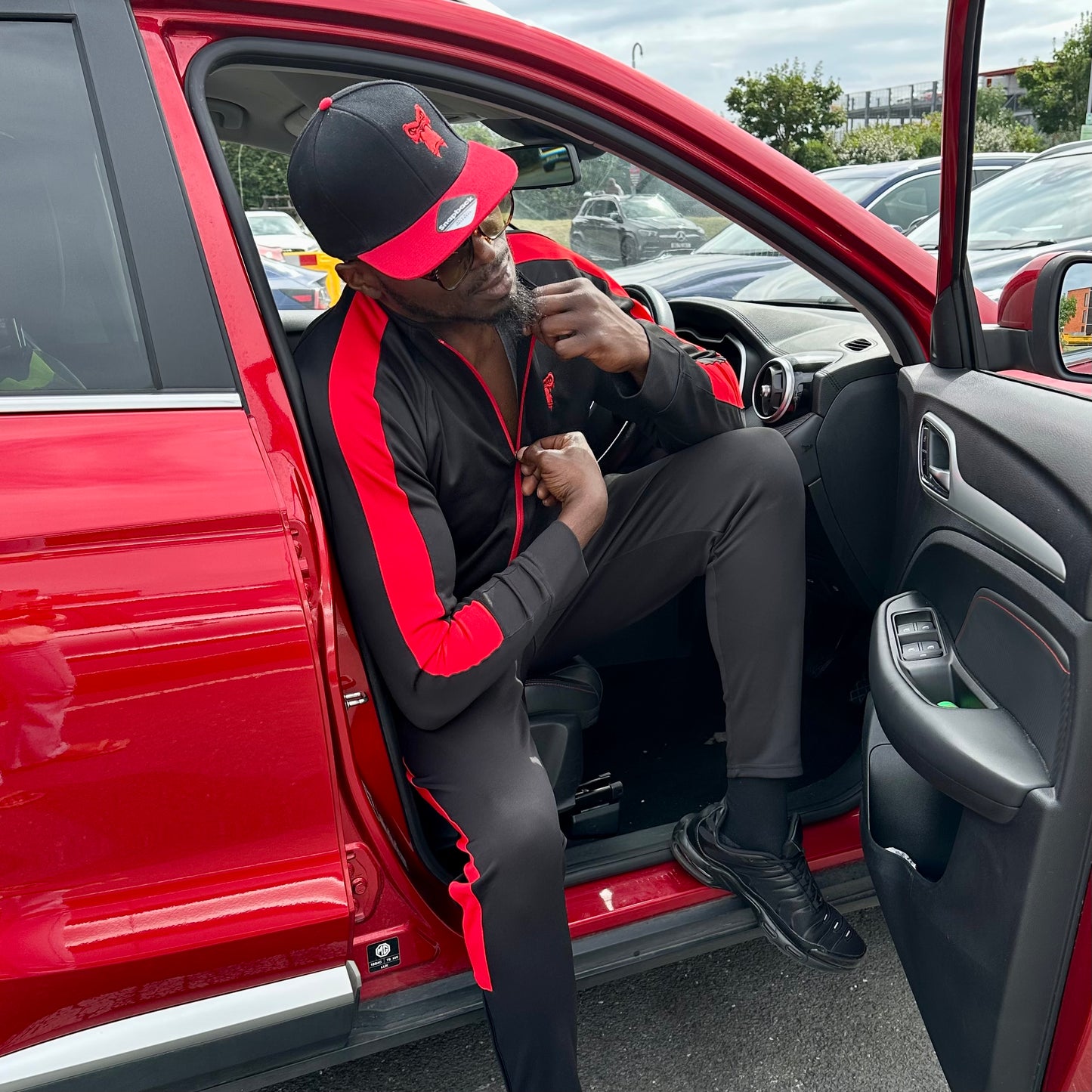 SBM Knitted Track Suit (Black/Red)